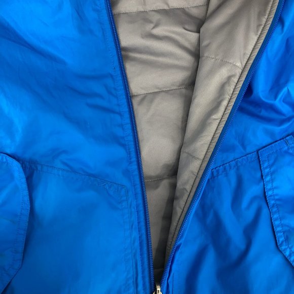 Nike Blue Jordan Reversible Jacket | Ideal for Any Occasion - Picture 5 of 10